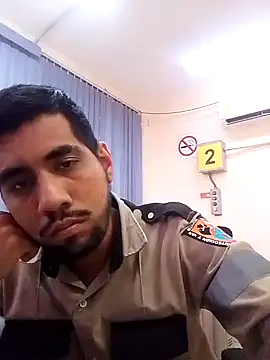 EnriquePersian197 online show from January 13, 2025, 6:59 pm