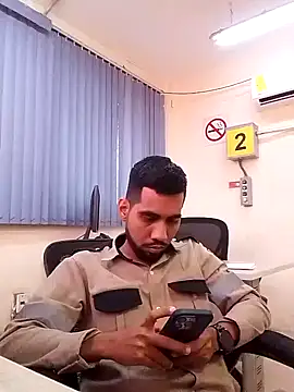 EnriquePersian197 online show from January 16, 2025, 7:20 pm