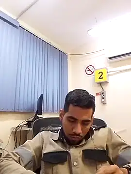 EnriquePersian197 online show from February 19, 2025, 4:23 am