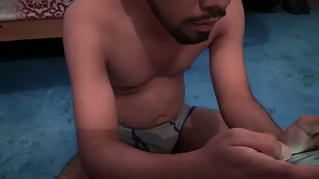 EnriquePersian197 online show from March 5, 2025, 9:26 pm