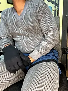 loveboyrp online show from January 9, 2026, 2:36 am