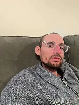 sexyguy1990ba online show from March 3, 2026, 2:07 am