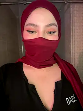 Snapshot of amaal_ chatting on September 12, 2025, 11:04 pm amaal online show from September 12, 2025, 11:04 pm