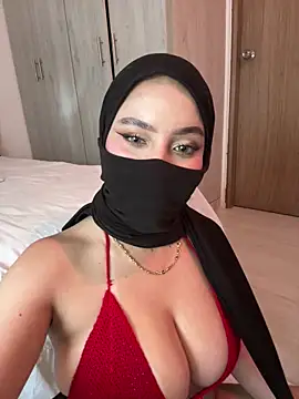 Snapshot of amaal_ chatting on September 28, 2025, 6:13 pm amaal online show from September 28, 2025, 6:13 pm