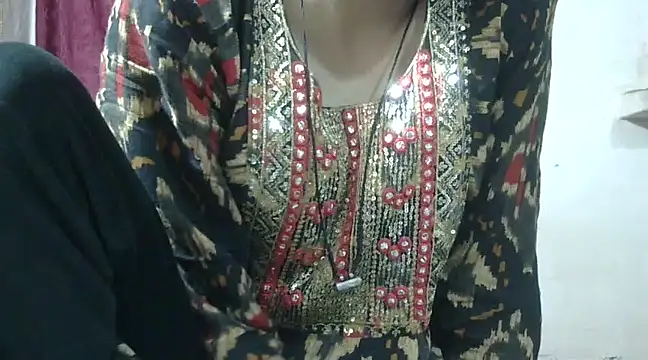 Snapshot of Aayesha chatting on December 20, 2024, 12:38 pm Aayesha online show from December 20, 2024, 12:38 pm