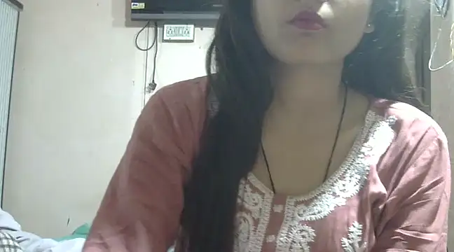 Snapshot of Aayesha chatting on March 4, 2025, 3:00 am Aayesha online show from March 4, 2025, 3:00 am