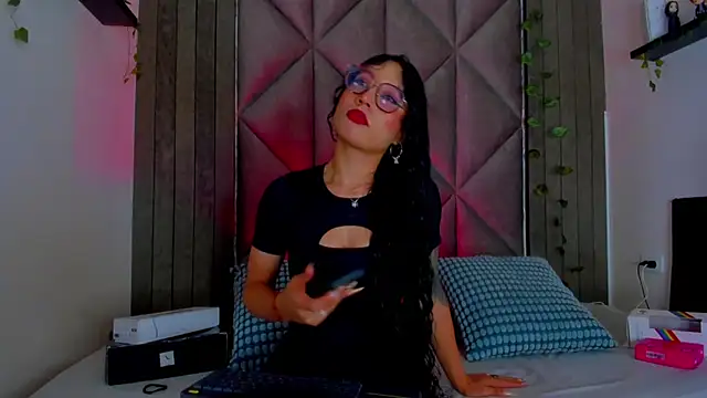 Snapshot of BriaConner_ chatting on July 20, 2026, 2:26 am BriaConner online show from July 20, 2026, 2:26 am