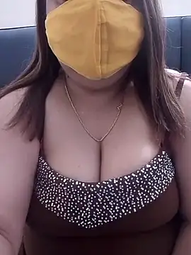 Naughty-Trisha online show from February 17, 2026, 4:35 pm