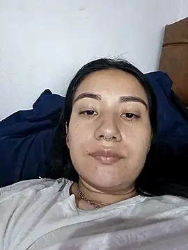 Hellen Alex online show from April 29, 2026, 1:37 pm