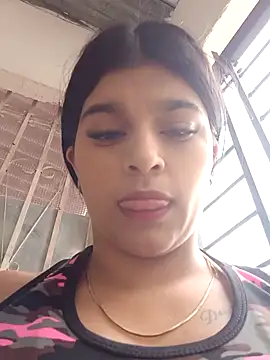 naughty-girl01 online show from December 17, 2024, 1:38 pm