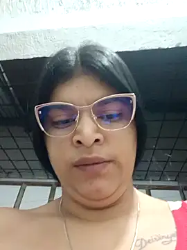 naughty-girl01 online show from February 4, 2025, 10:10 am