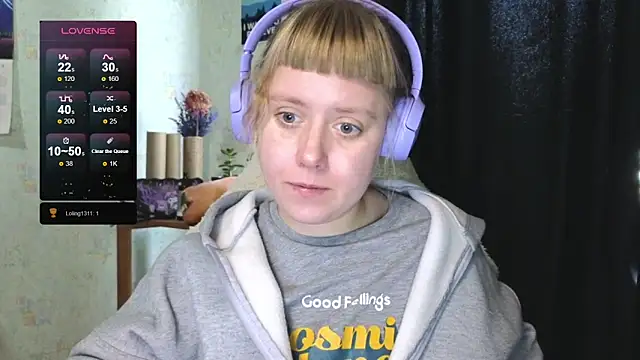 Snapshot of June_shy0 chatting on October 1, 2025, 7:14 am June shy0 online show from October 1, 2025, 7:14 am