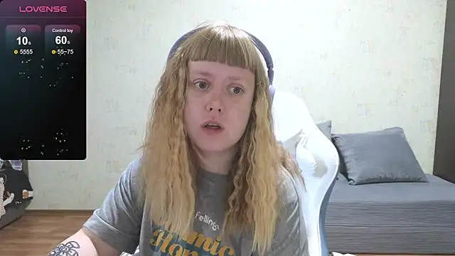 June shy0 online show from May 20, 2026, 7:14 am
