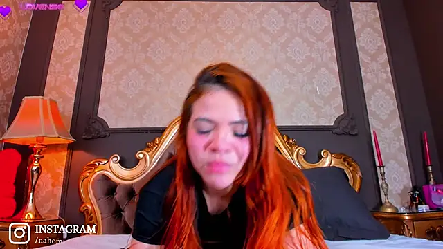 Snapshot of NahomiAcosta chatting on February 24, 2025, 6:27 am NahomiAcosta online show from February 24, 2025, 6:27 am