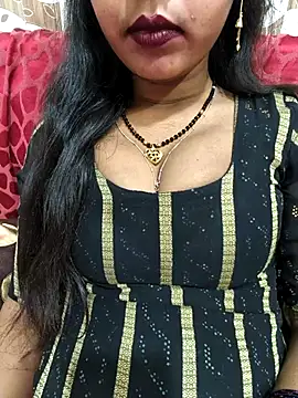 Snapshot of Sharmila-Singh chatting on February 12, 2026, 6:25 pm Sharmila-Singh online show from February 12, 2026, 6:25 pm