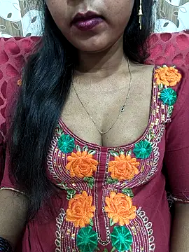 Snapshot of Sharmila-Singh chatting on March 9, 2026, 6:12 pm Sharmila-Singh online show from March 9, 2026, 6:12 pm