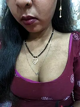 Snapshot of Sharmila-Singh chatting on March 16, 2026, 7:45 am Sharmila-Singh online show from March 16, 2026, 7:45 am