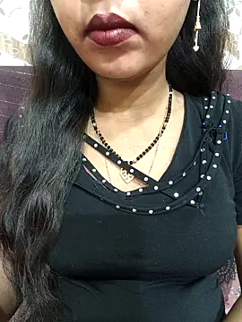 Snapshot of Sharmila-Singh chatting on March 17, 2026, 7:55 am Sharmila-Singh online show from March 17, 2026, 7:55 am