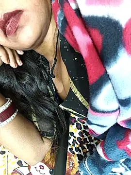 Snapshot of Sharmila-Singh chatting on March 21, 2026, 9:29 pm Sharmila-Singh online show from March 21, 2026, 9:29 pm