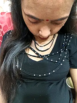 Snapshot of Sharmila-Singh chatting on March 25, 2026, 8:15 pm Sharmila-Singh online show from March 25, 2026, 8:15 pm