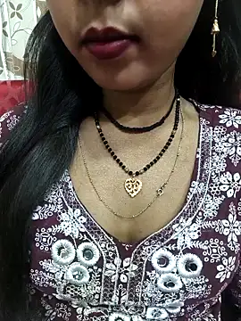 Snapshot of Sharmila-Singh chatting on April 5, 2026, 11:29 am Sharmila-Singh online show from April 5, 2026, 11:29 am