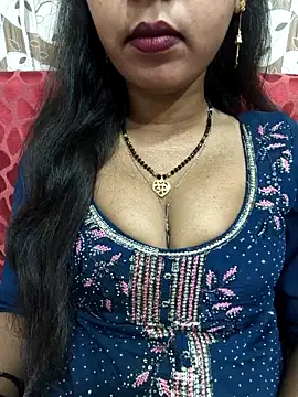 Snapshot of Sharmila-Singh chatting on April 7, 2026, 5:08 am Sharmila-Singh online show from April 7, 2026, 5:08 am