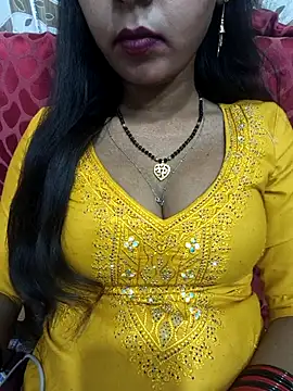 Snapshot of Sharmila-Singh chatting on April 9, 2026, 8:14 pm Sharmila-Singh online show from April 9, 2026, 8:14 pm