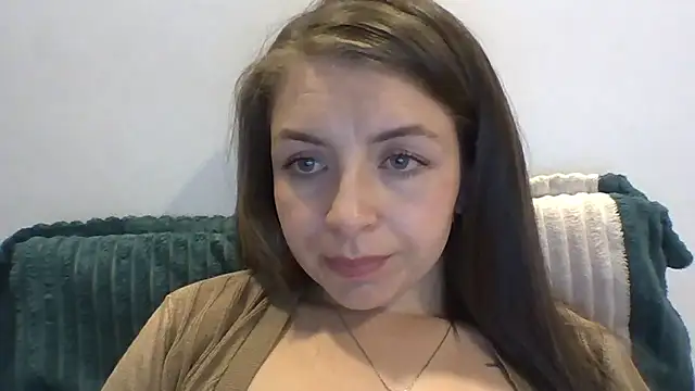  isaabellaa online show from April 18, 2026, 1:53 am