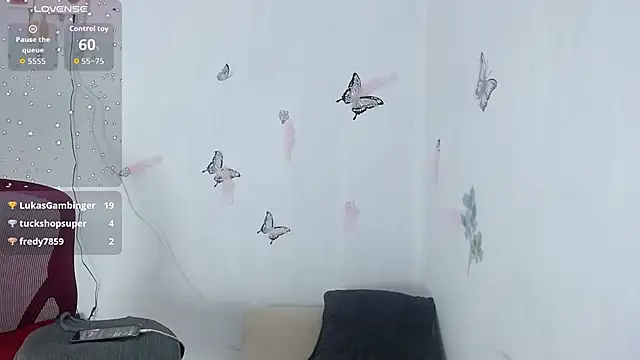 helen kinett online show from November 2, 2025, 3:20 am