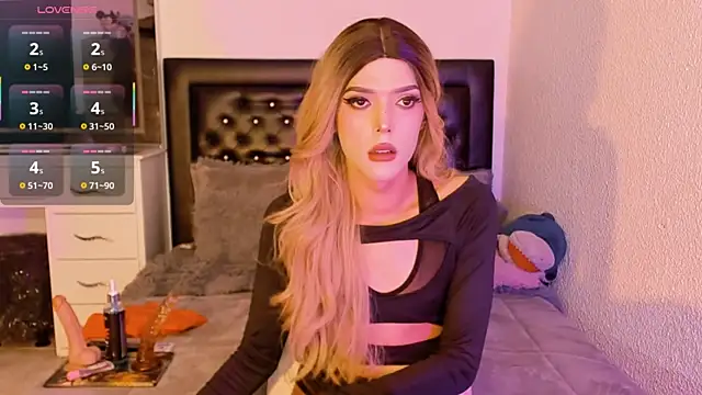 billiesimons2 online show from May 12, 2026, 7:44 pm