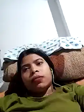 Snapshot of Queen_suman chatting on December 21, 2024, 6:41 am Queen suman online show from December 21, 2024, 6:41 am