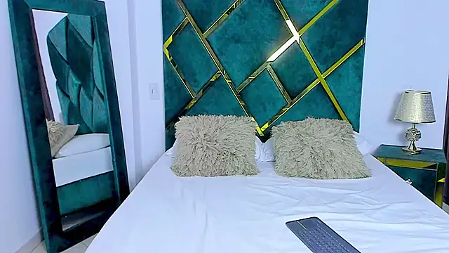 Criss Ariana online show from February 28, 2025, 2:42 pm