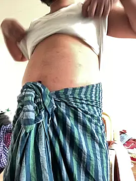 malout123J online show from April 8, 2026, 4:18 pm