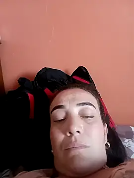 skayhot  online show from January 2, 2025, 5:39 pm