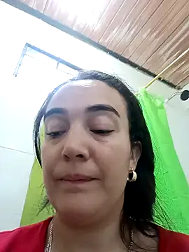 skayhot  online show from January 8, 2025, 3:07 pm