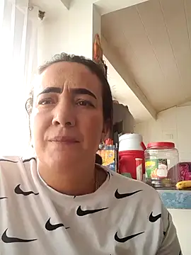 skayhot  online show from January 22, 2025, 8:06 pm