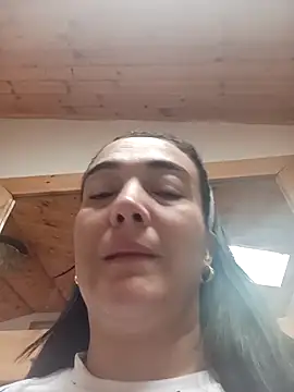 skayhot  online show from February 11, 2025, 12:58 pm