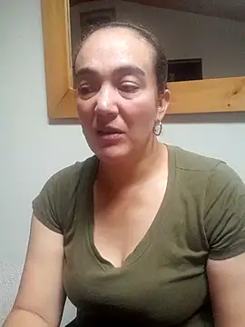 skayhot  online show from April 28, 2026, 1:16 pm