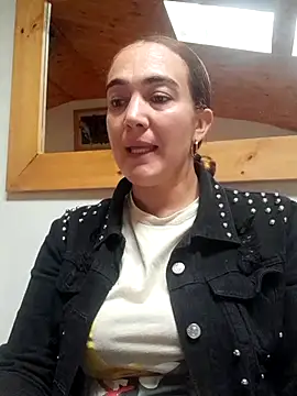 Snapshot of skayhot_ chatting on May 28, 2026, 1:08 pm skayhot online show from May 28, 2026, 1:08 pm