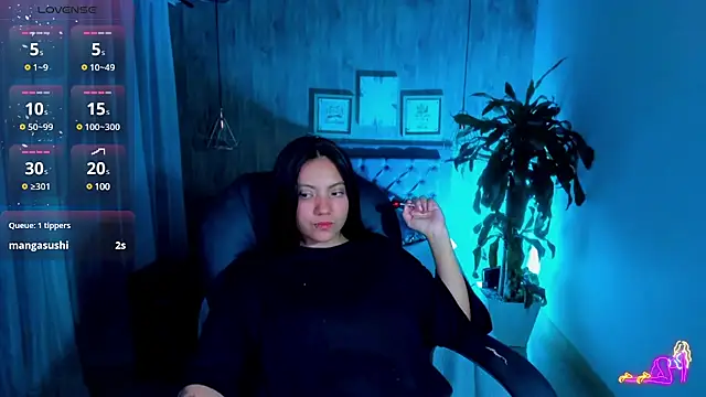 Snapshot of miichael_black chatting on January 28, 2025, 11:39 pm miichael black online show from January 28, 2025, 11:39 pm