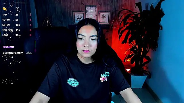 Snapshot of miichael_black chatting on October 17, 2025, 9:17 pm miichael black online show from October 17, 2025, 9:17 pm