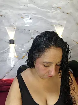 Snapshot of AnSavina chatting on January 15, 2026, 3:38 pm AnSavina online show from January 15, 2026, 3:38 pm