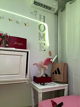 Hot malak online show from February 27, 2026, 12:21 am