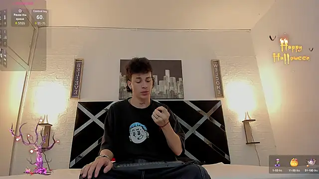 Snapshot of toyboys1 chatting on October 15, 2025, 3:17 am toyboys1 online show from October 15, 2025, 3:17 am