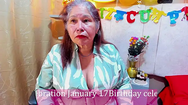 Snapshot of girl_amada chatting on January 17, 2025, 12:31 am girl amada online show from January 17, 2025, 12:31 am