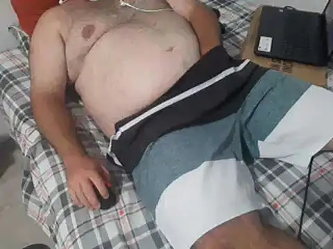 Snapshot of mfreitas005 chatting on February 18, 2025, 11:52 pm mfreitas005 online show from February 18, 2025, 11:52 pm