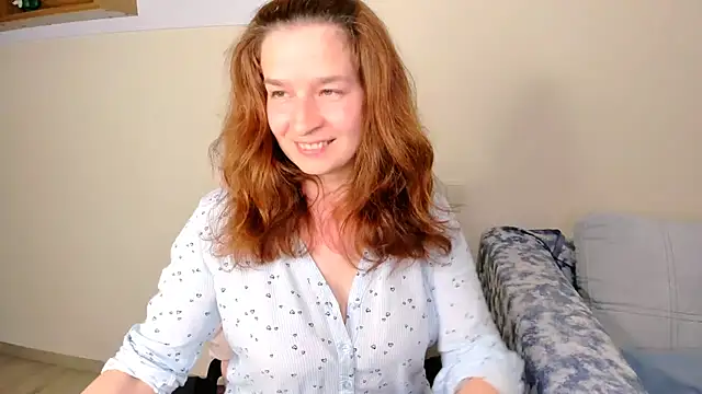 Snapshot of Clear_Angel chatting on June 12, 2026, 6:18 pm Clear Angel online show from June 12, 2026, 6:18 pm