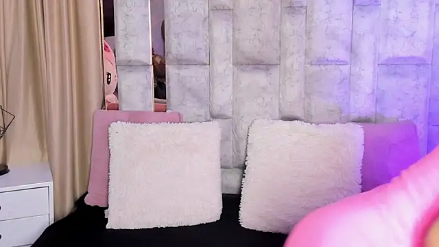 karol noa online show from October 29, 2025, 11:56 am