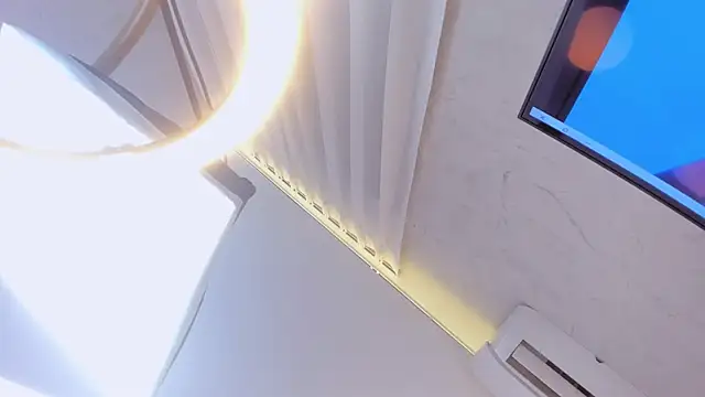 angelrossario online show from December 5, 2024, 4:20 am