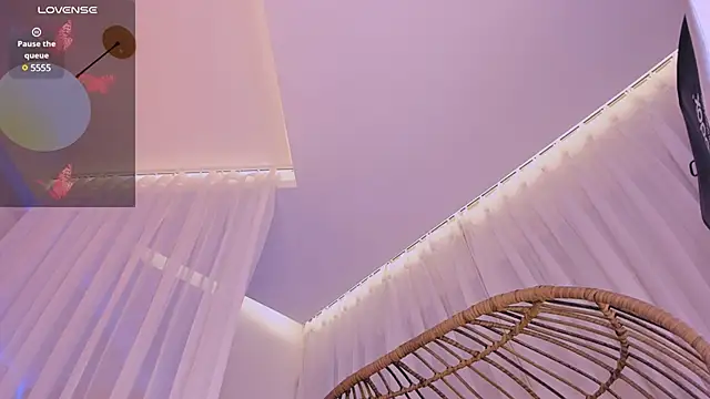 angelrossario online show from January 25, 2025, 4:23 am